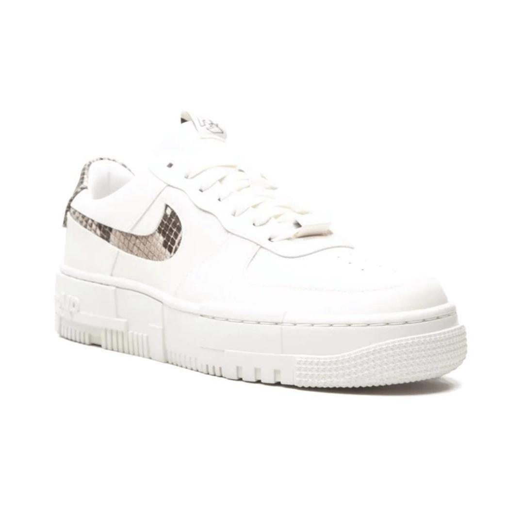 Nike Air Force 1 Pixel SE