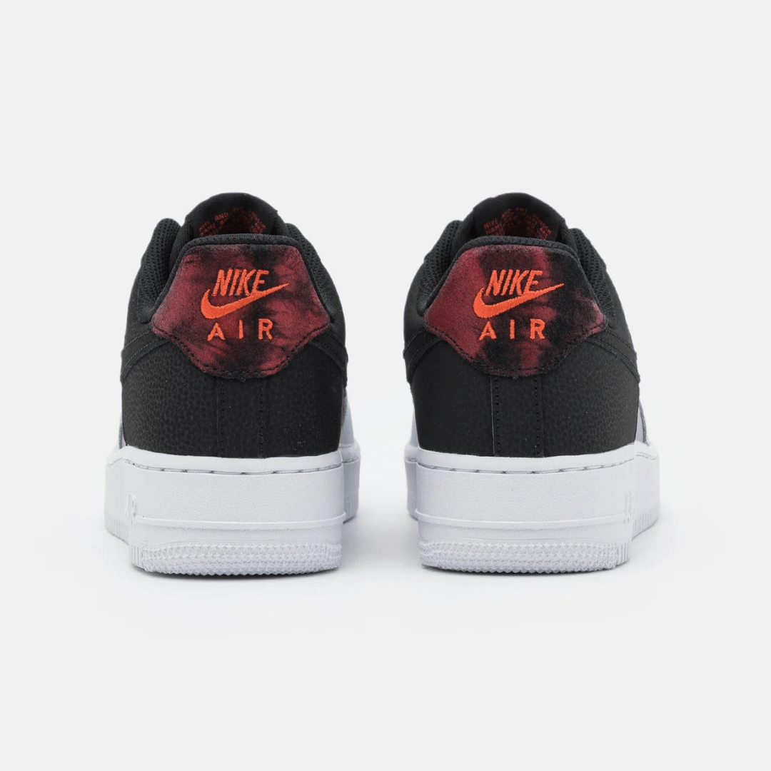 Nike Air Force 1 '07 LV8